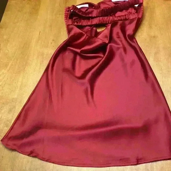 NWOT Princess Polly strapless size 2 and 4 mini dress. - Picture 8 of 10